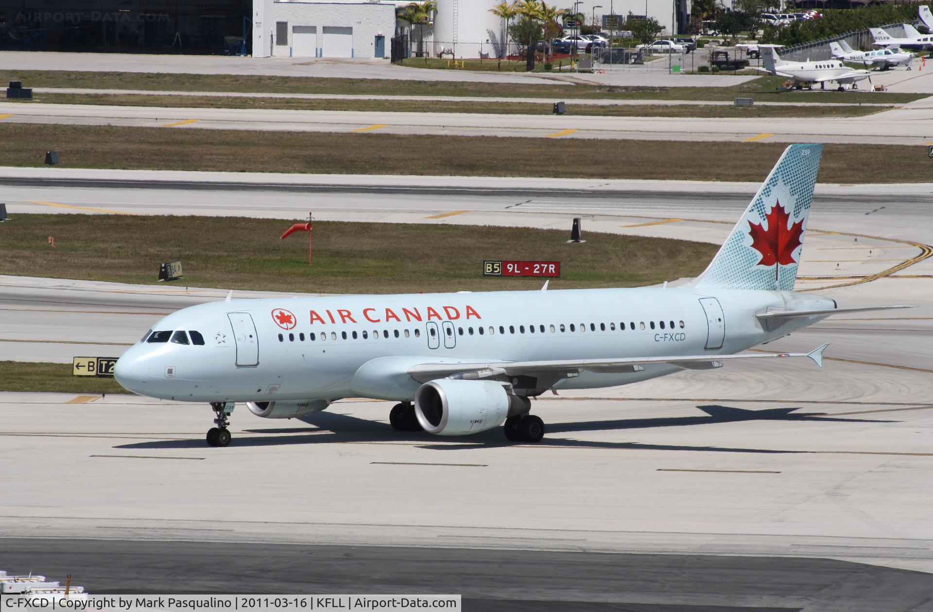 C-FXCD, 2003 Airbus A320-214 C/N 2018, Airbus A320