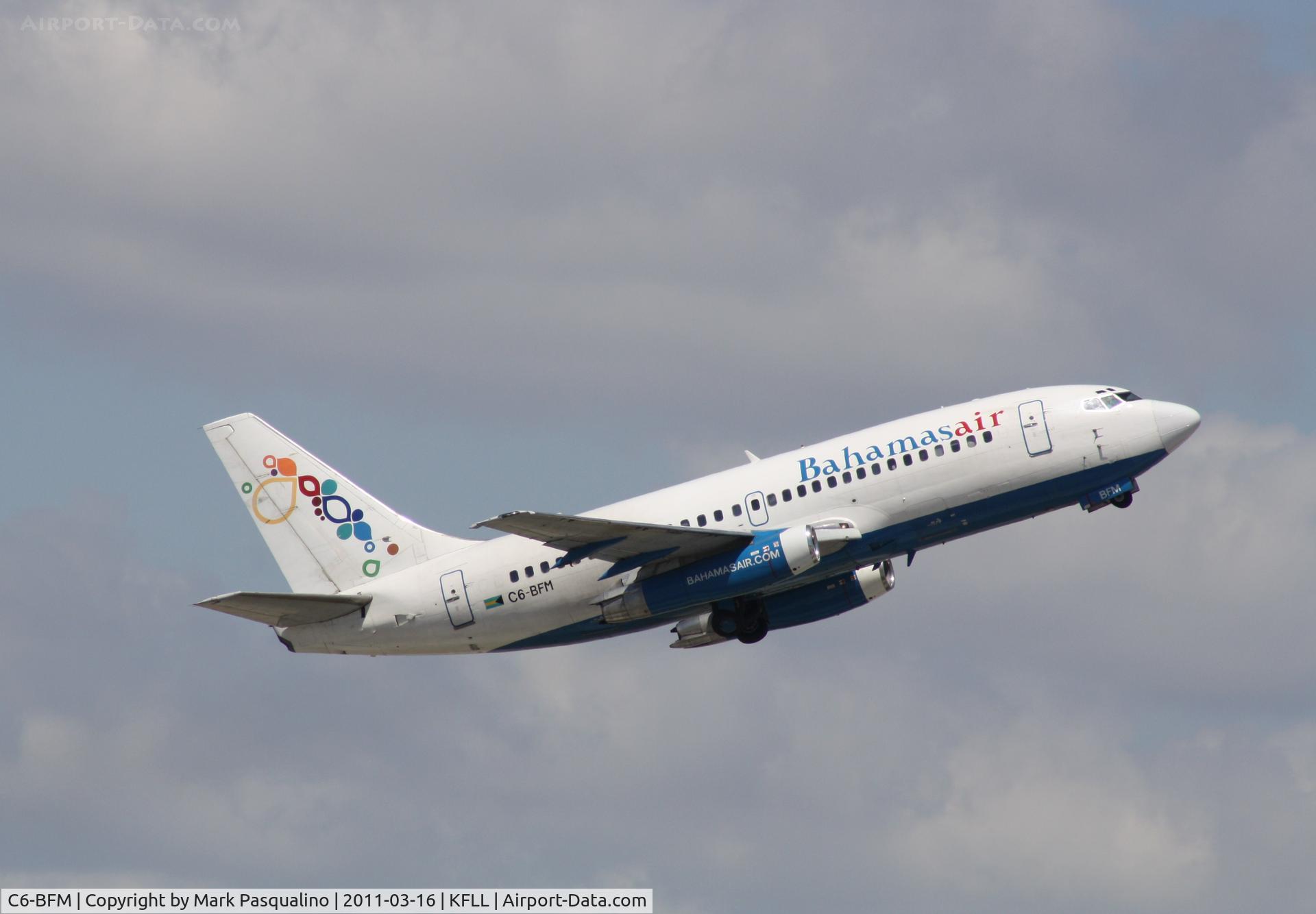 C6-BFM, 1981 Boeing 737-2K5 C/N 22596, Boeing 737-200