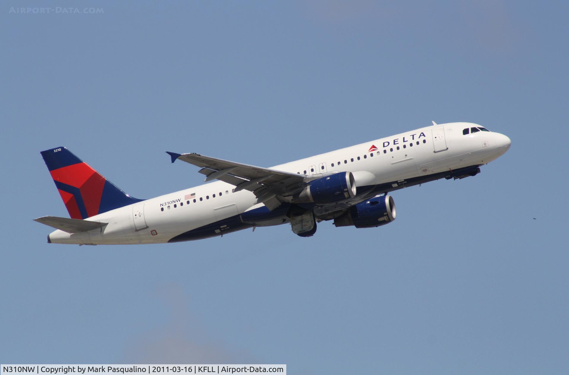 N310NW, 1990 Airbus A320-211 C/N 121, Airbus A320