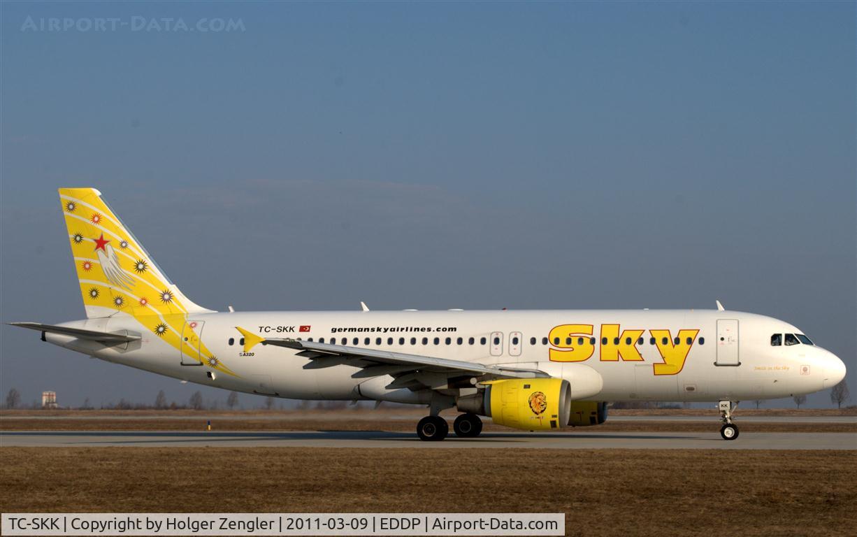 TC-SKK, 1990 Airbus A320-211 C/N 148, Germansky Airlines sounds russian, any idea why the plane has got a turkish registration? :-)