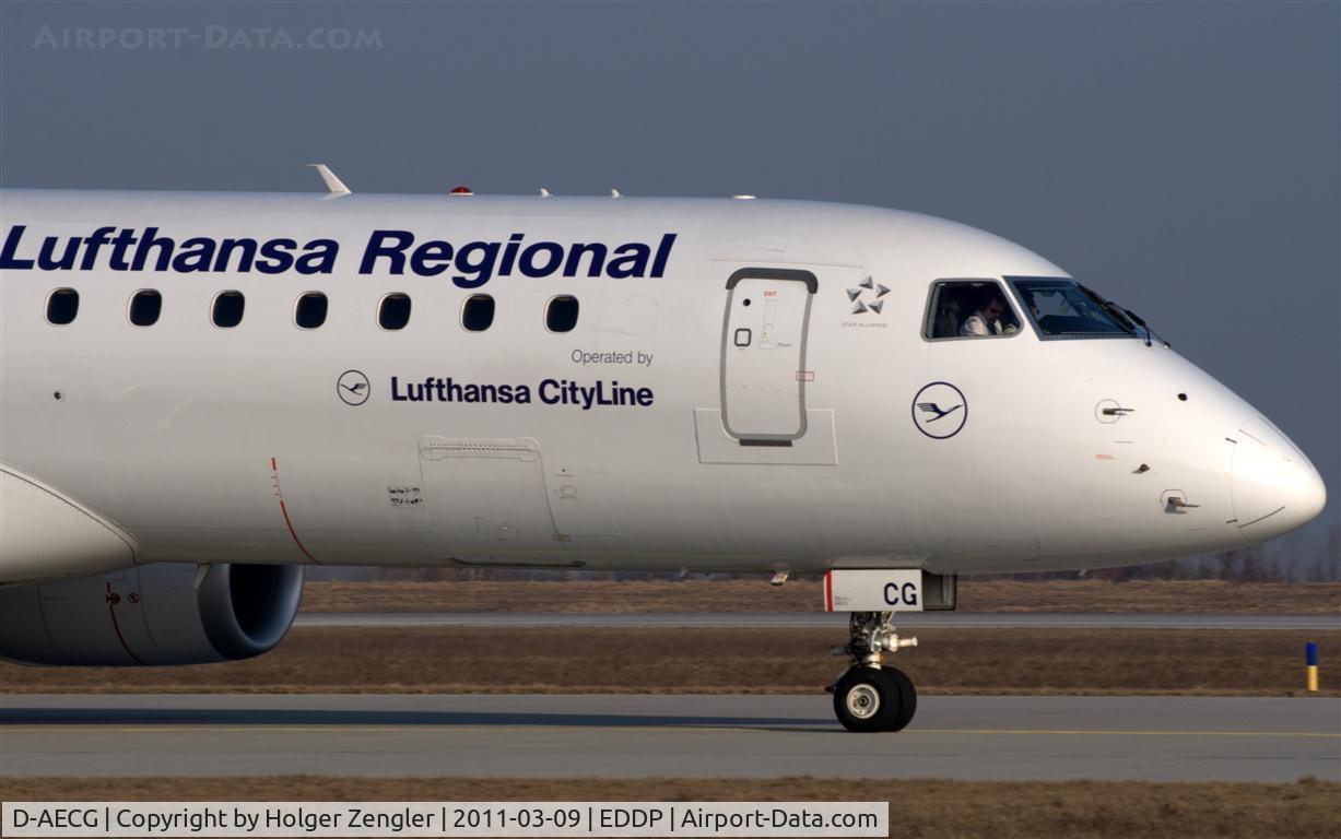 D-AECG, 2010 Embraer 190LR (ERJ-190-100LR) C/N 19000368, Front unit of a brasilian beauty.