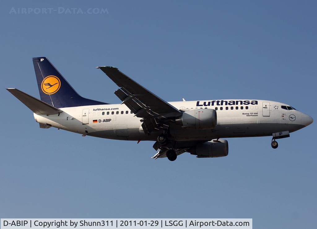 D-ABIP, 1991 Boeing 737-530 C/N 24940, Landing rwy 05