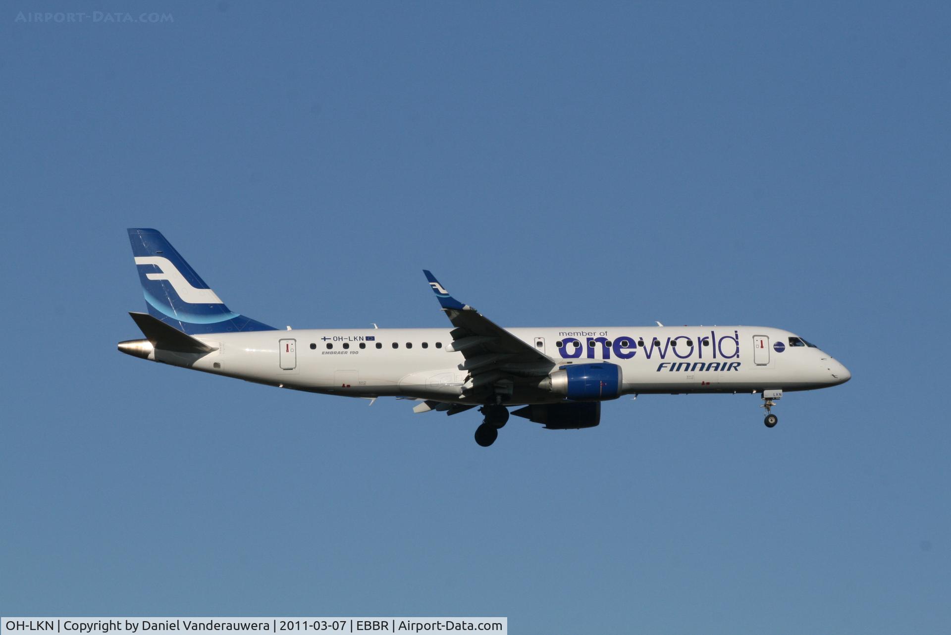 OH-LKN, 2009 Embraer 190LR (ERJ-190-100LR) C/N 19000252, Flight AY811 is descending to RWY 02
