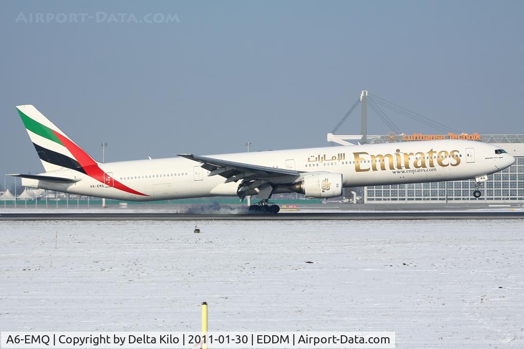 A6-EMQ, 2002 Boeing 777-31H C/N 32697, Emirates