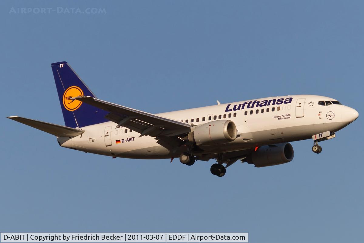 D-ABIT, 1991 Boeing 737-530 C/N 24943, on final