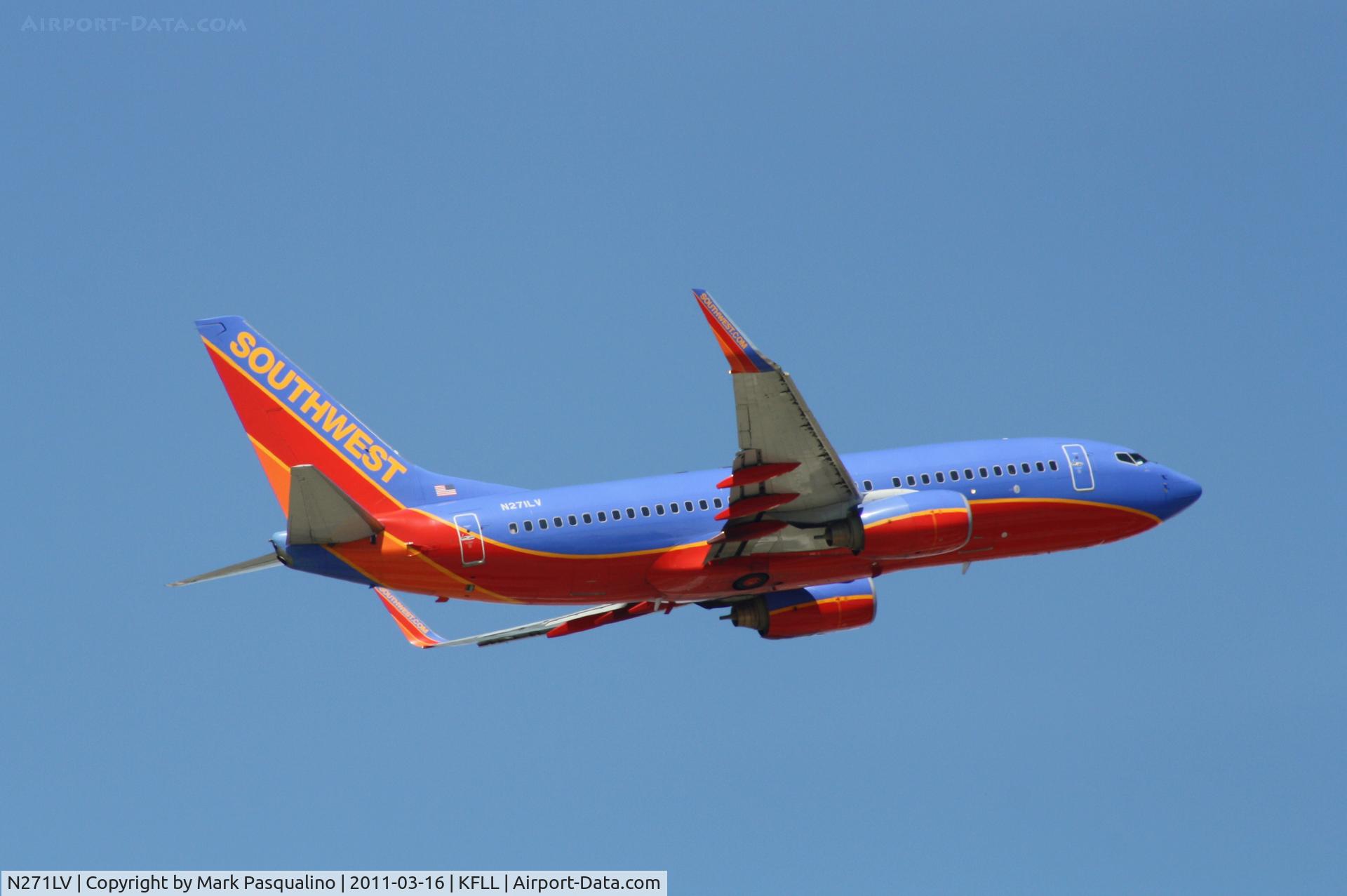 N271LV, 1998 Boeing 737-705 C/N 29090, Boeing 737-700