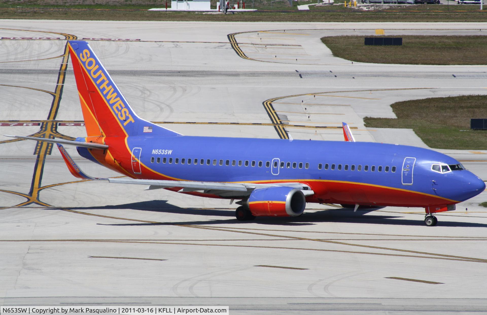 N653SW, 1997 Boeing 737-3H4 C/N 28398, Boeing 737-300
