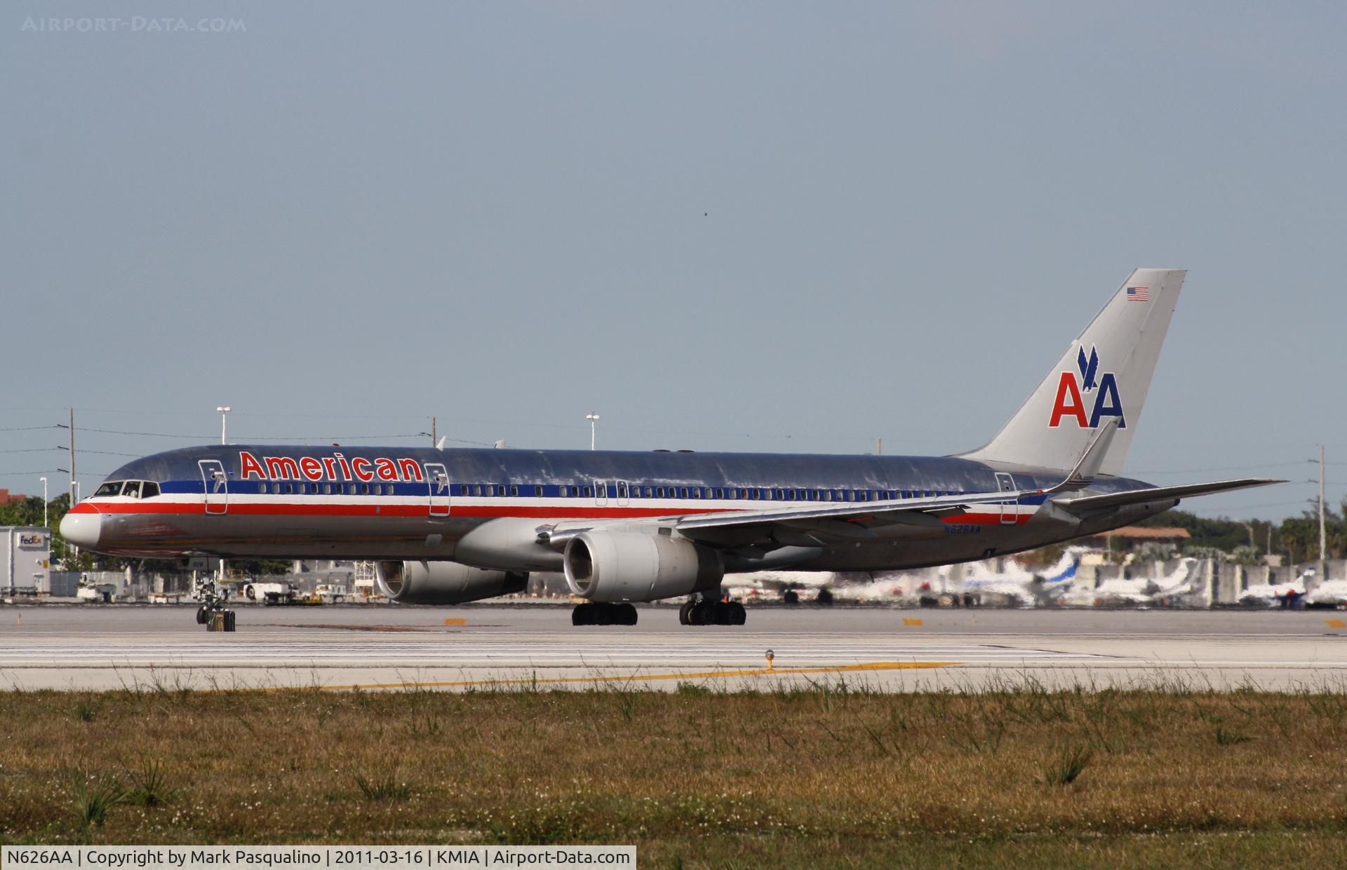 N626AA, 1990 Boeing 757-223 C/N 24584, Boeing 757-200