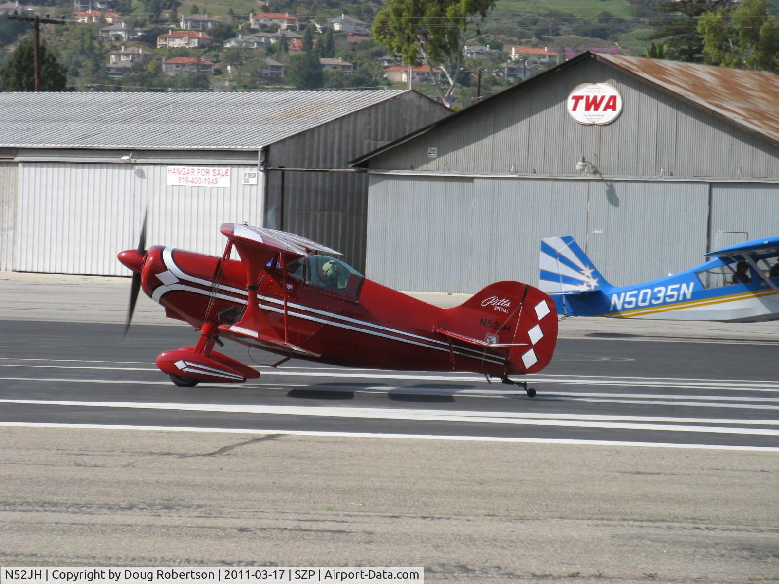 N52JH, 1981 Pitts S-1C Special C/N 1 (N52JH), 1981 Shea PITTS SPECIAL S-1C, Lycoming O&VO-360 180 Hp, takeoff roll Rwy 22