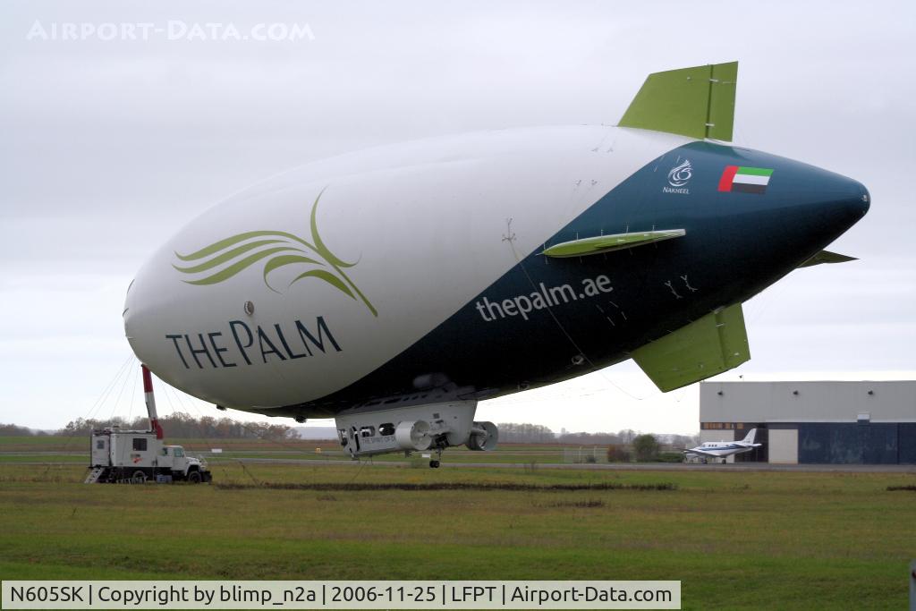 N605SK, 1986 Airship Industries Skyship 600 C/N 1215/05, 