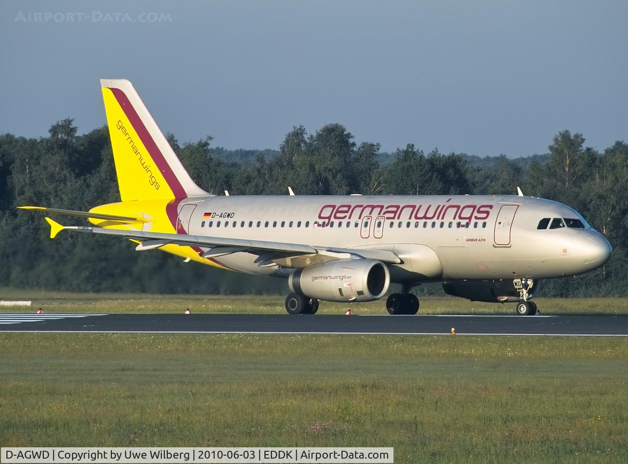 D-AGWD, 2007 Airbus A319-132 C/N 3011, Line up RWY 32R