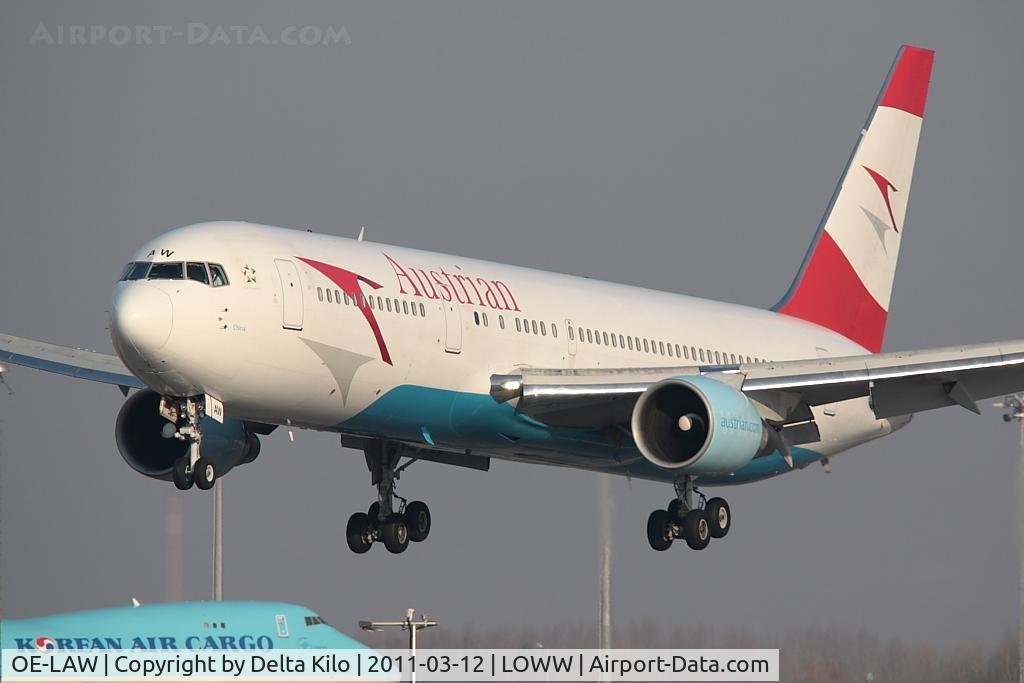 OE-LAW, 1992 Boeing 767-3Z9/ER C/N 26417, AUA [OS] Austrian Airlines