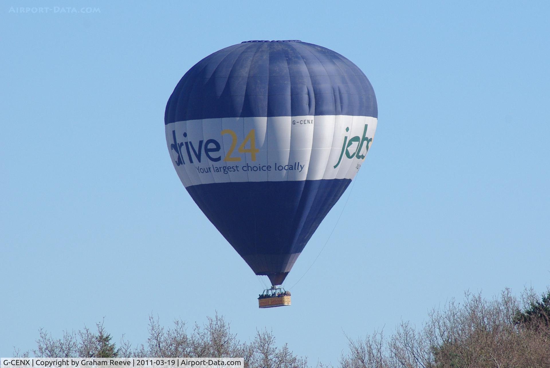 G-CENX, 2007 Lindstrand Hot Air Balloons Ltd LBL 360A C/N 1160, Flying over Wroxham.
