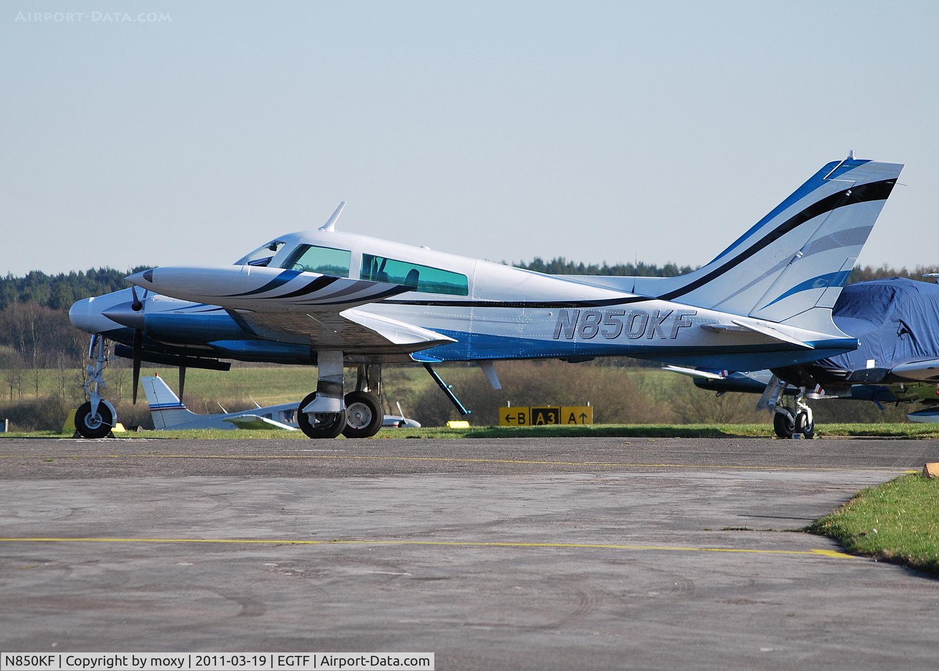N850KF, 1970 Cessna 310Q C/N 310Q0041, Cessna 310Q at Fairoaks