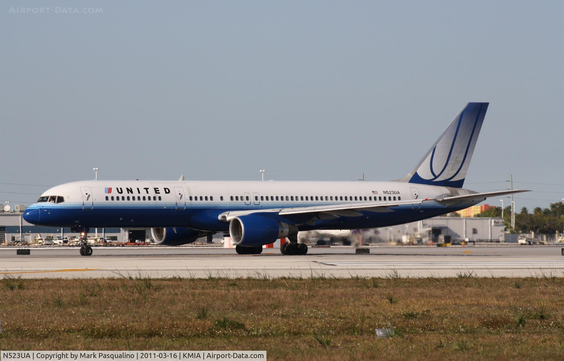 N523UA, 1990 Boeing 757-222 C/N 24932, Boeing 757-200