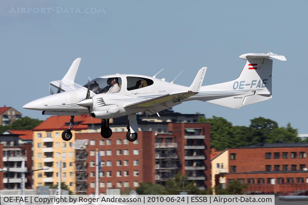 OE-FAE, 2006 Diamond DA-42 Twin Star C/N 42.181, Current reg SE-MEJ