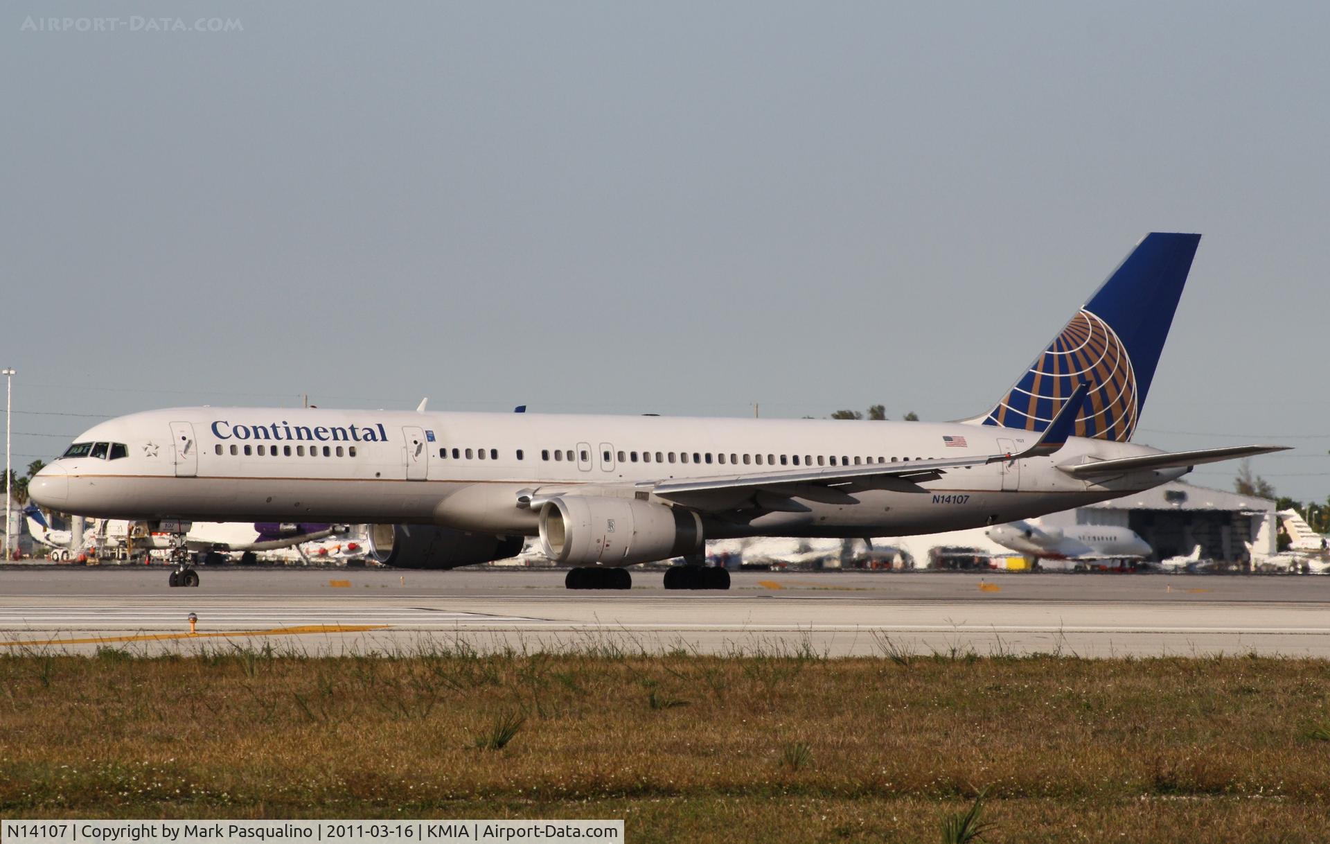 N14107, 1994 Boeing 757-224 C/N 27297, Boeing 757-200