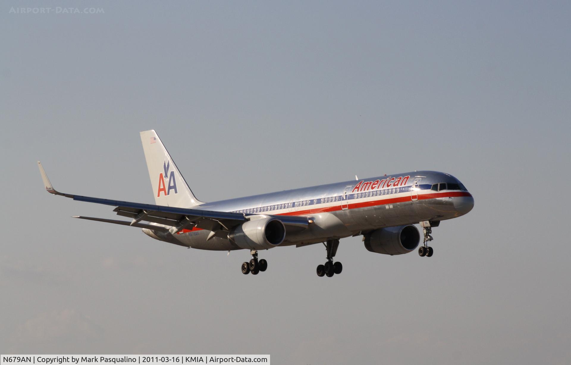 N679AN, 1999 Boeing 757-223F C/N 29589, Boeing 757-200
