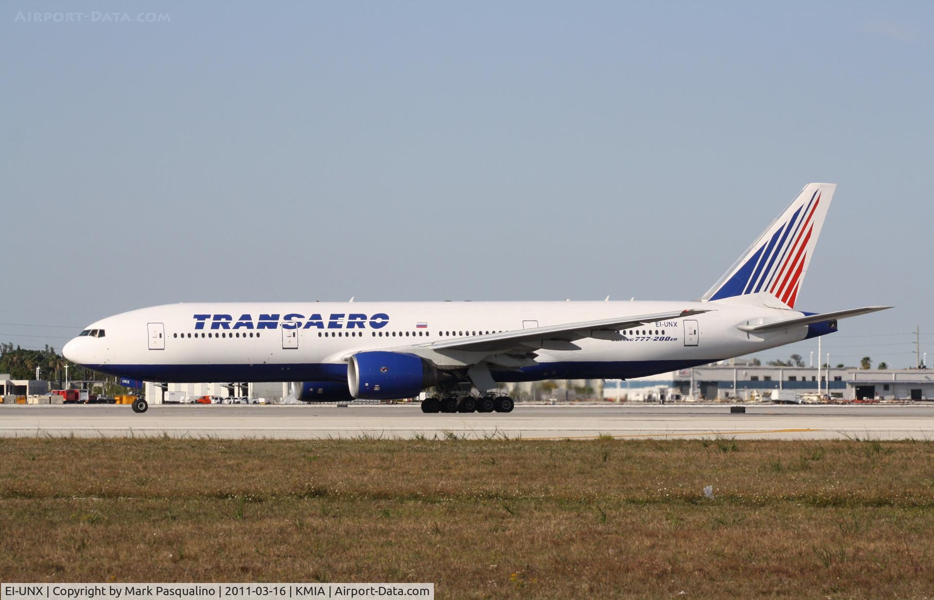 EI-UNX, 1999 Boeing 777-222/ER C/N 30213, Boeing 777-200