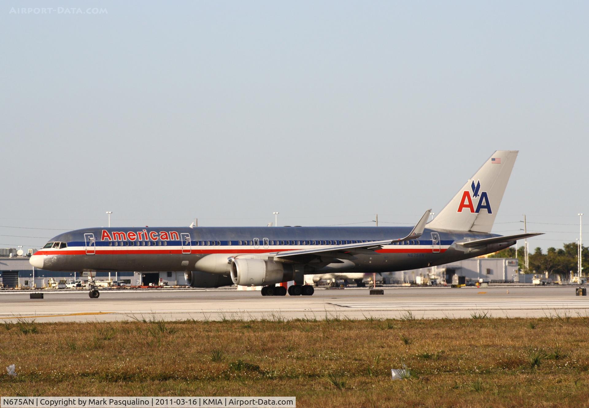 N675AN, 1998 Boeing 757-223 C/N 29425, Boeing 757-200