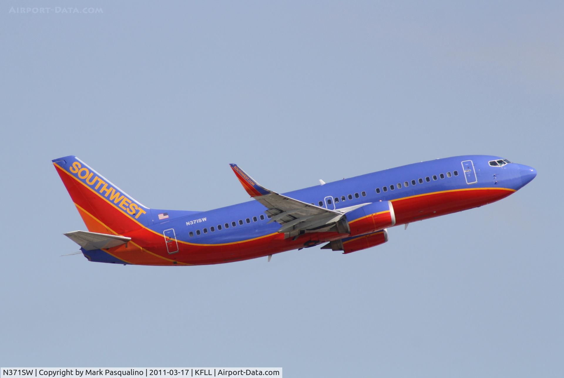 N371SW, 1993 Boeing 737-3H4 C/N 26598, Boeing 737-300