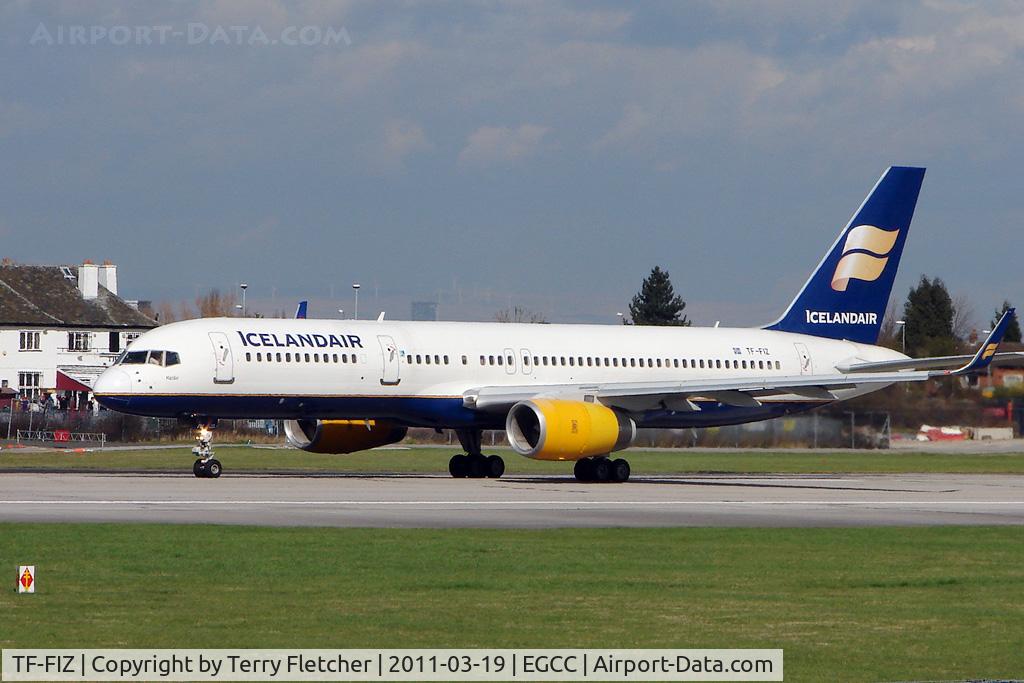 TF-FIZ, 2000 Boeing 757-256 C/N 30052, Icelandair Boeing 757-256, c/n: 30052 at Manchester