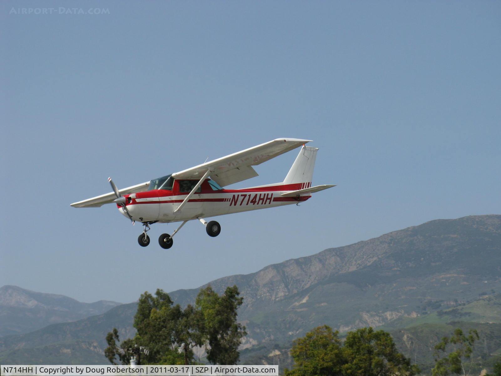 N714HH, 1977 Cessna 150M C/N 15079185, 1977 Cessna 150M, Continental O-200 100 Hp, on final Rwy 22 with full flaps