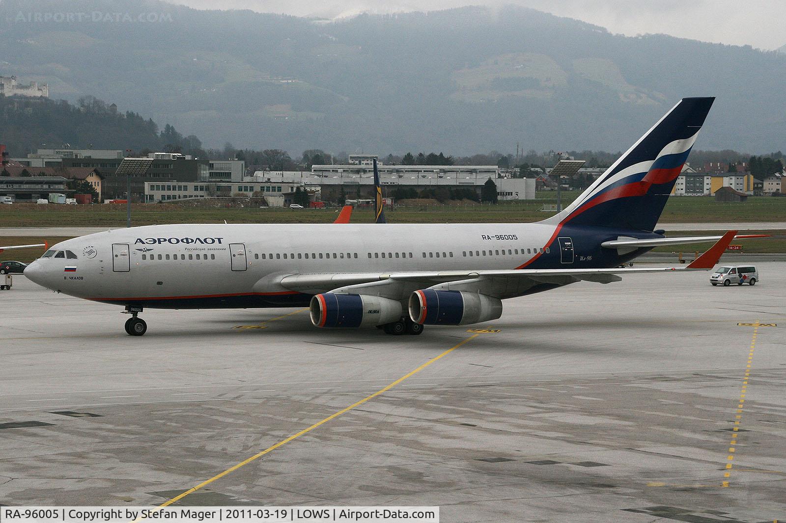 RA-96005, 1991 Ilyushin Il-96-300 C/N 74393201002, SZG-SVO
