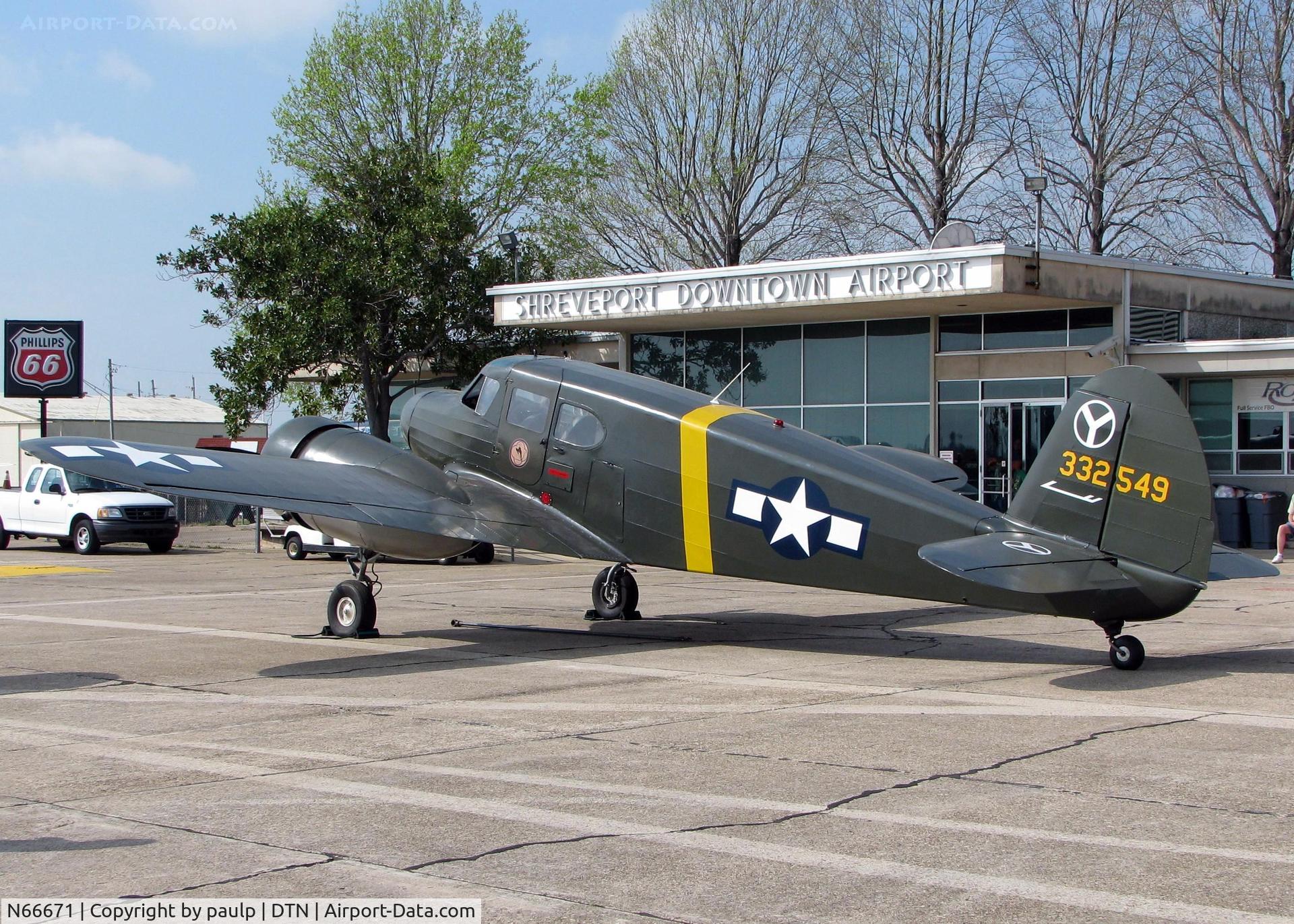 N66671, 1943 Cessna UC-78B (T-50) Bobcat C/N 6487, At Downtown Shreveport. A great looking aircraft!
