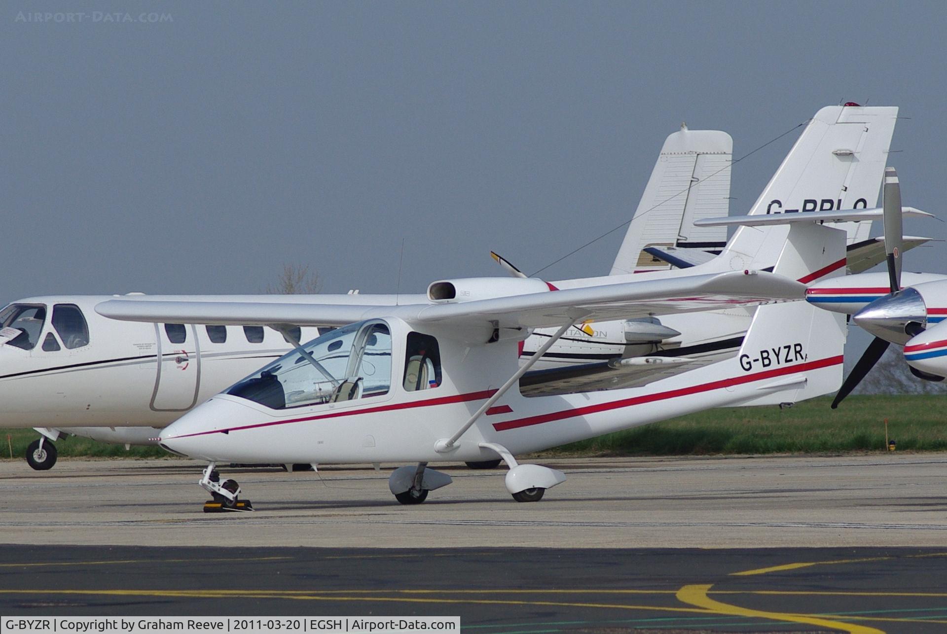 G-BYZR, 1996 Iniziative Industriali Italiane Sky Arrow 650TC C/N C001, Parked in the sun.