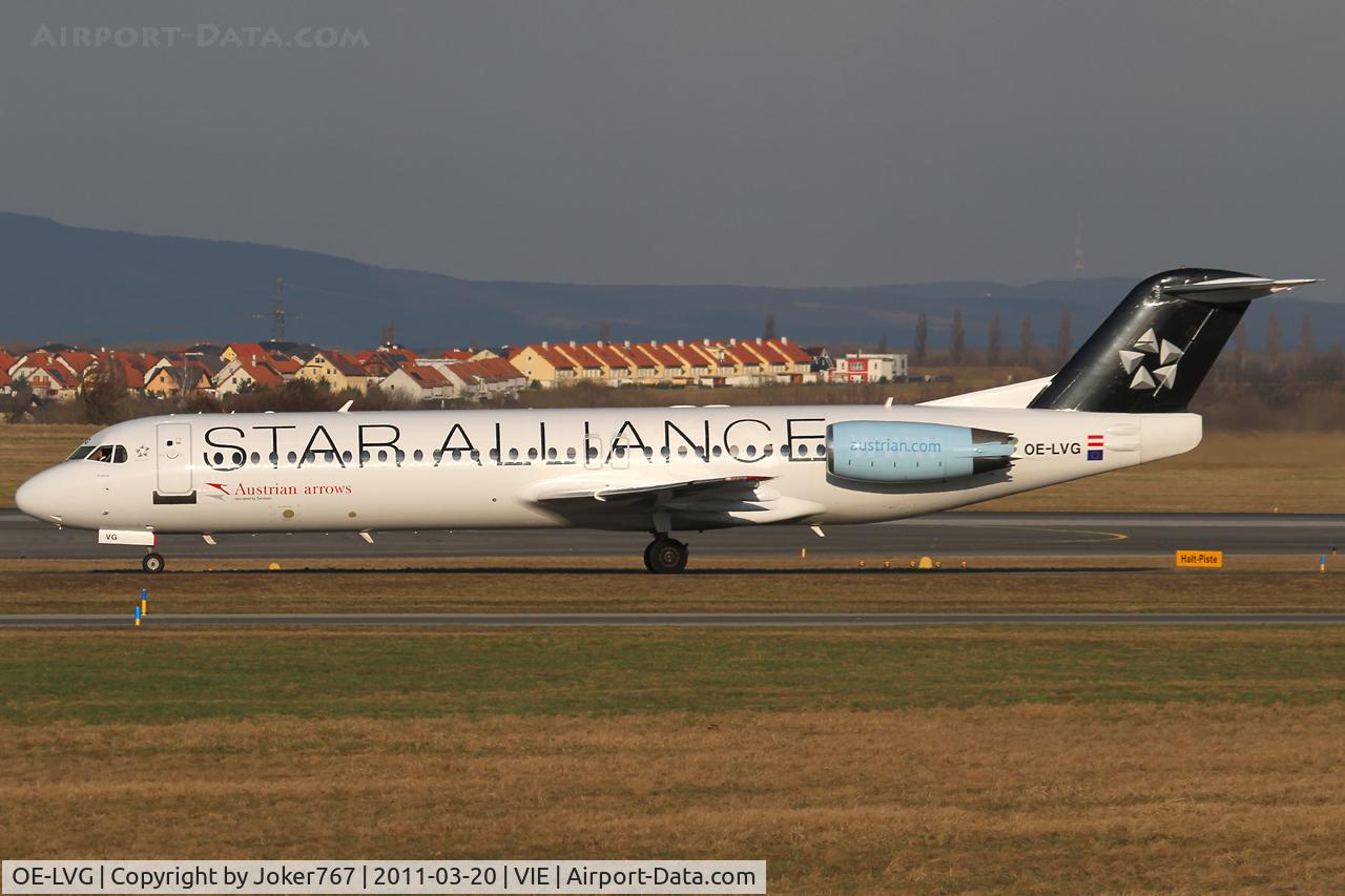 OE-LVG, 1994 Fokker 100 (F-28-0100) C/N 11520, Austrian arrows
