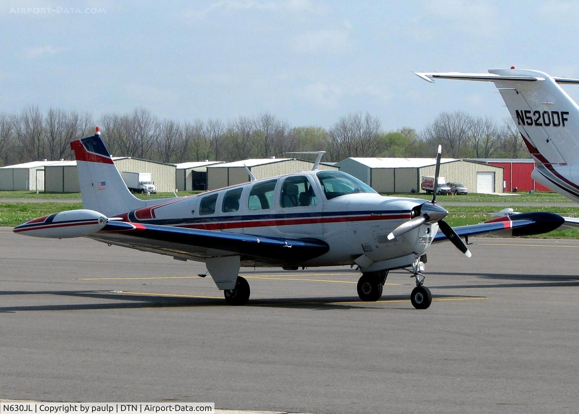 N630JL, 1976 Beech A36 Bonanza 36 C/N E-821, At Downtown Shreveport.