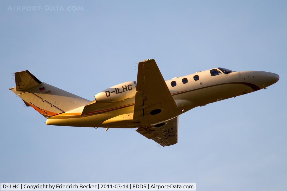 D-ILHC, Cessna 525 CitationJet CJ1+ C/N 525-0695, departing via RW09