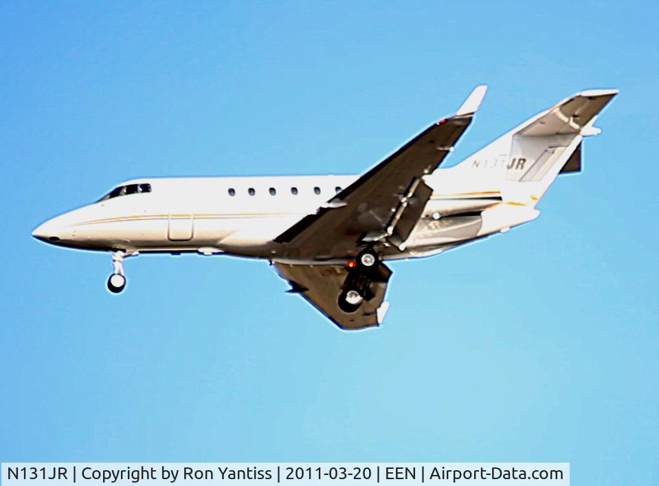 N131JR, 2008 Hawker Beechcraft 900XP C/N HA-0070, Final approach Dilant-Hopkins Airport 3/20/2011 @ 5:00pm
