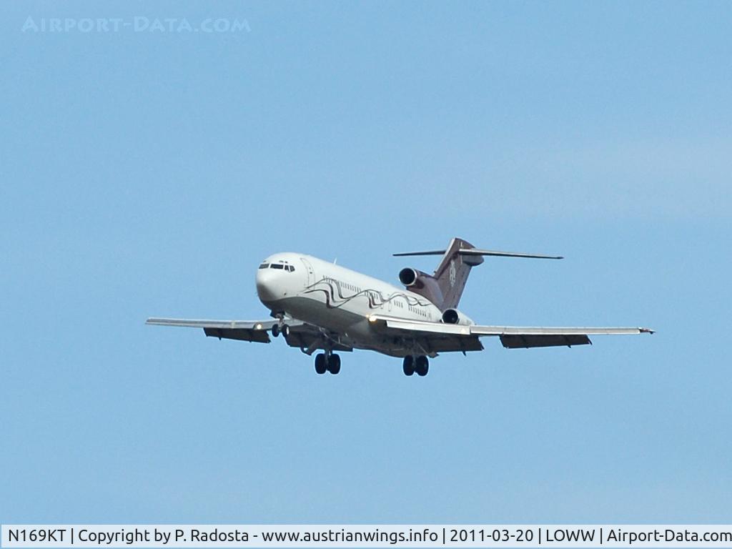 N169KT, 1980 Boeing 727-269 C/N 22359, Nice to see this old bird at VIE ...