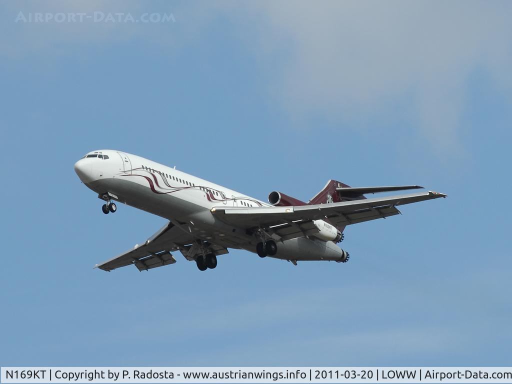 N169KT, 1980 Boeing 727-269 C/N 22359, Nice to see this old bird at VIE ...