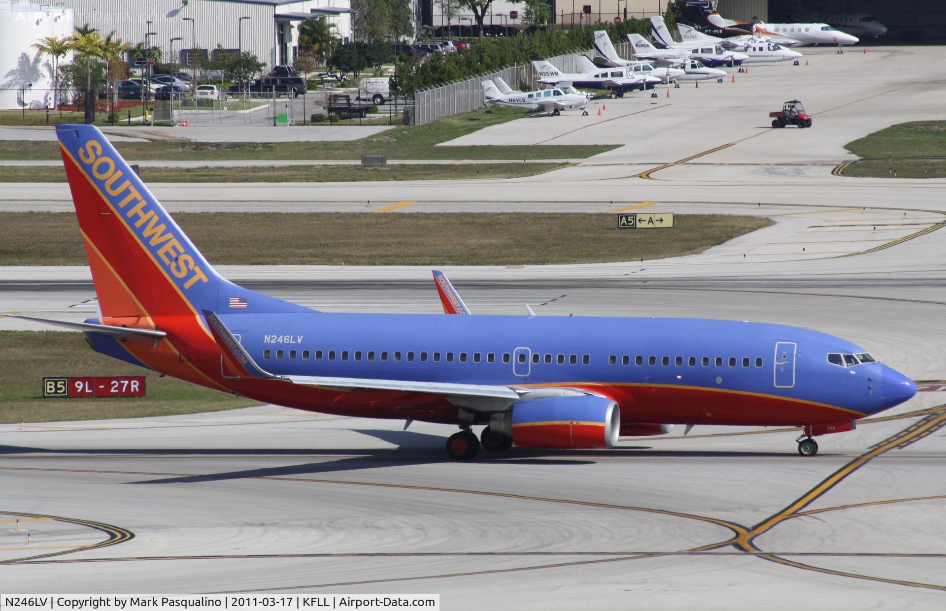 N246LV, 2006 Boeing 737-7H4 C/N 32507, Boeing 737-700