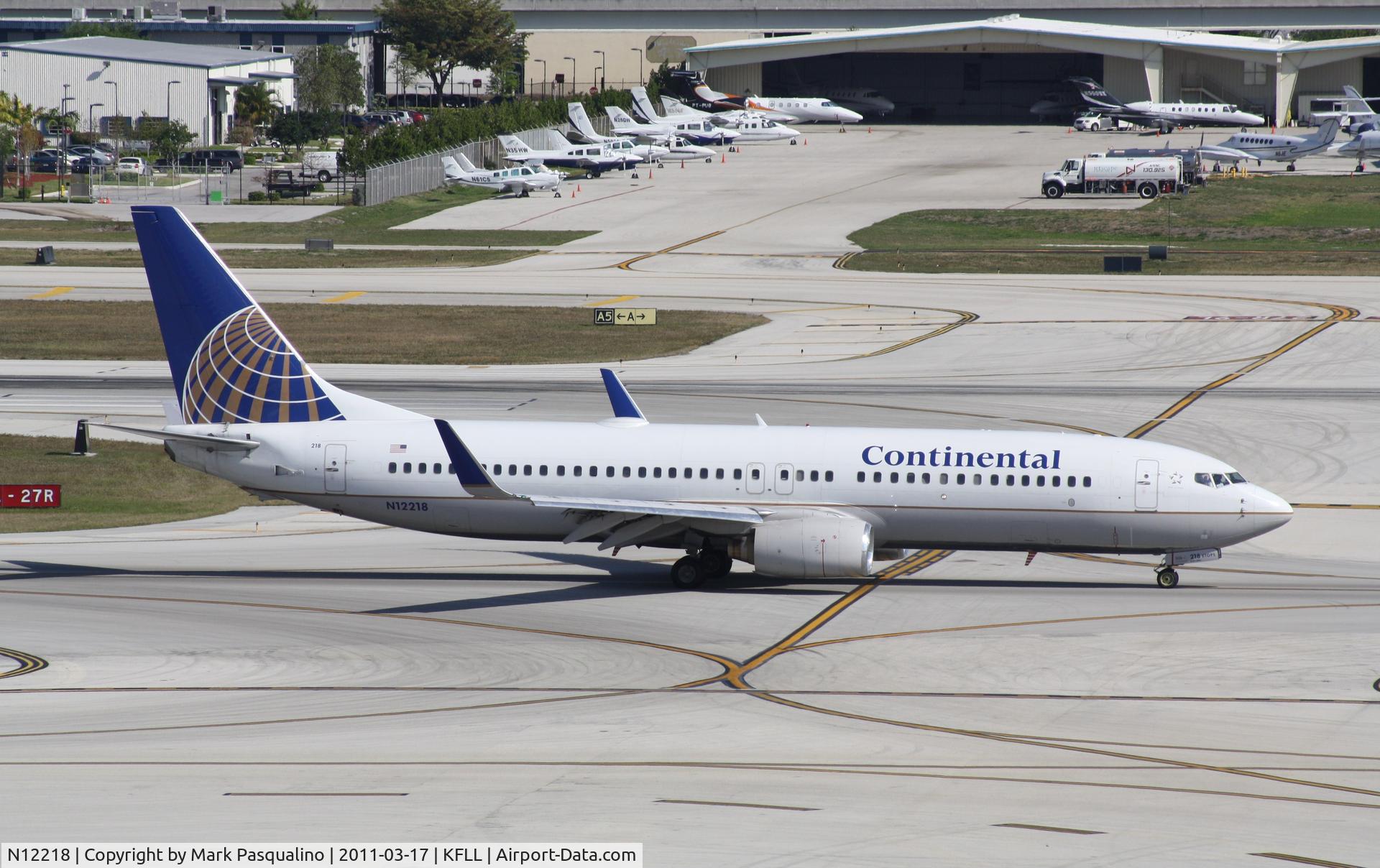 N12218, 1998 Boeing 737-824 C/N 28778, Boeing 737-800