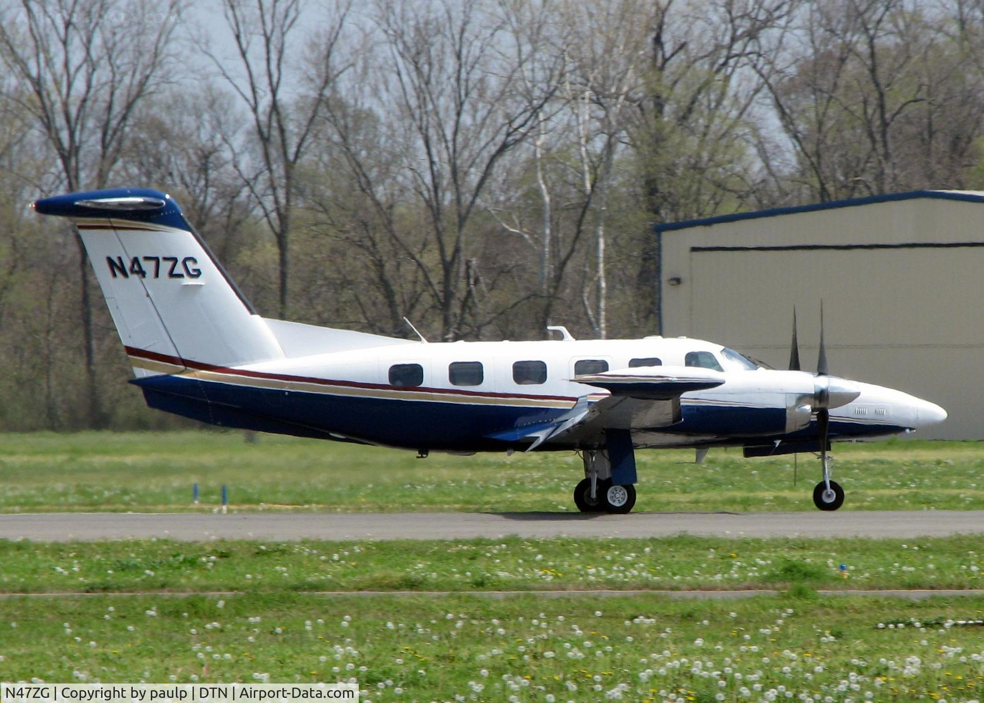 N47ZG, 1985 Piper PA-42-1000 Cheyenne IV C/N 42-5527031, At Downtown Shreveport.