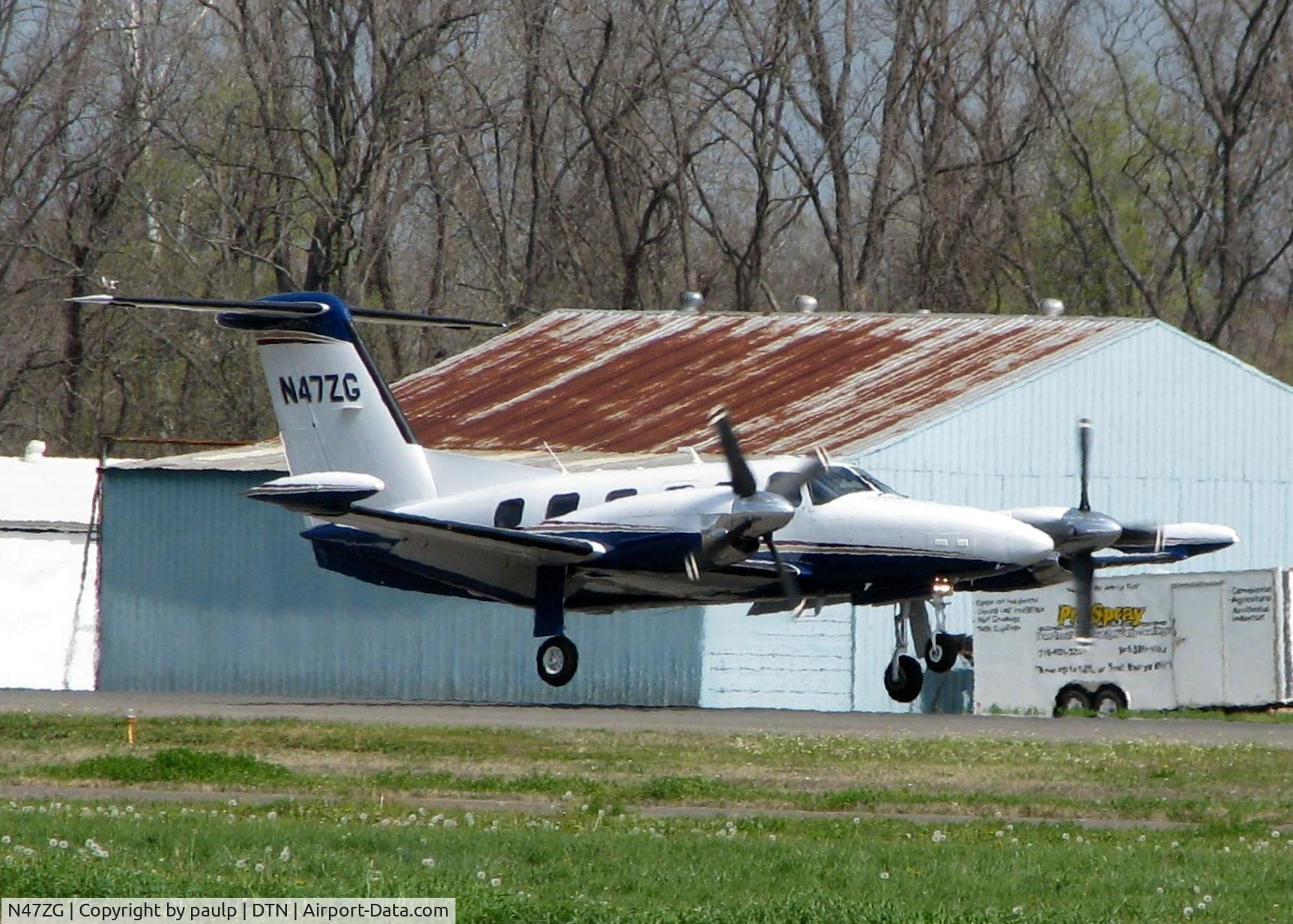 N47ZG, 1985 Piper PA-42-1000 Cheyenne IV C/N 42-5527031, At Downtown Shreveport.