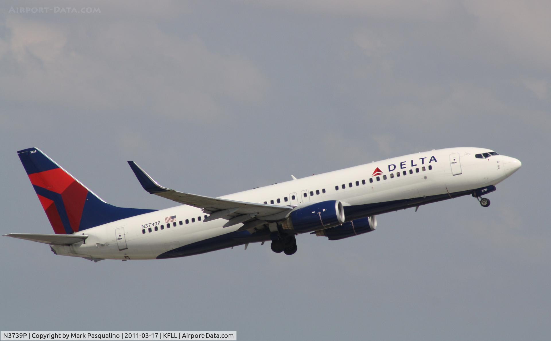 N3739P, 2000 Boeing 737-832 C/N 30541, Boeing 737-800