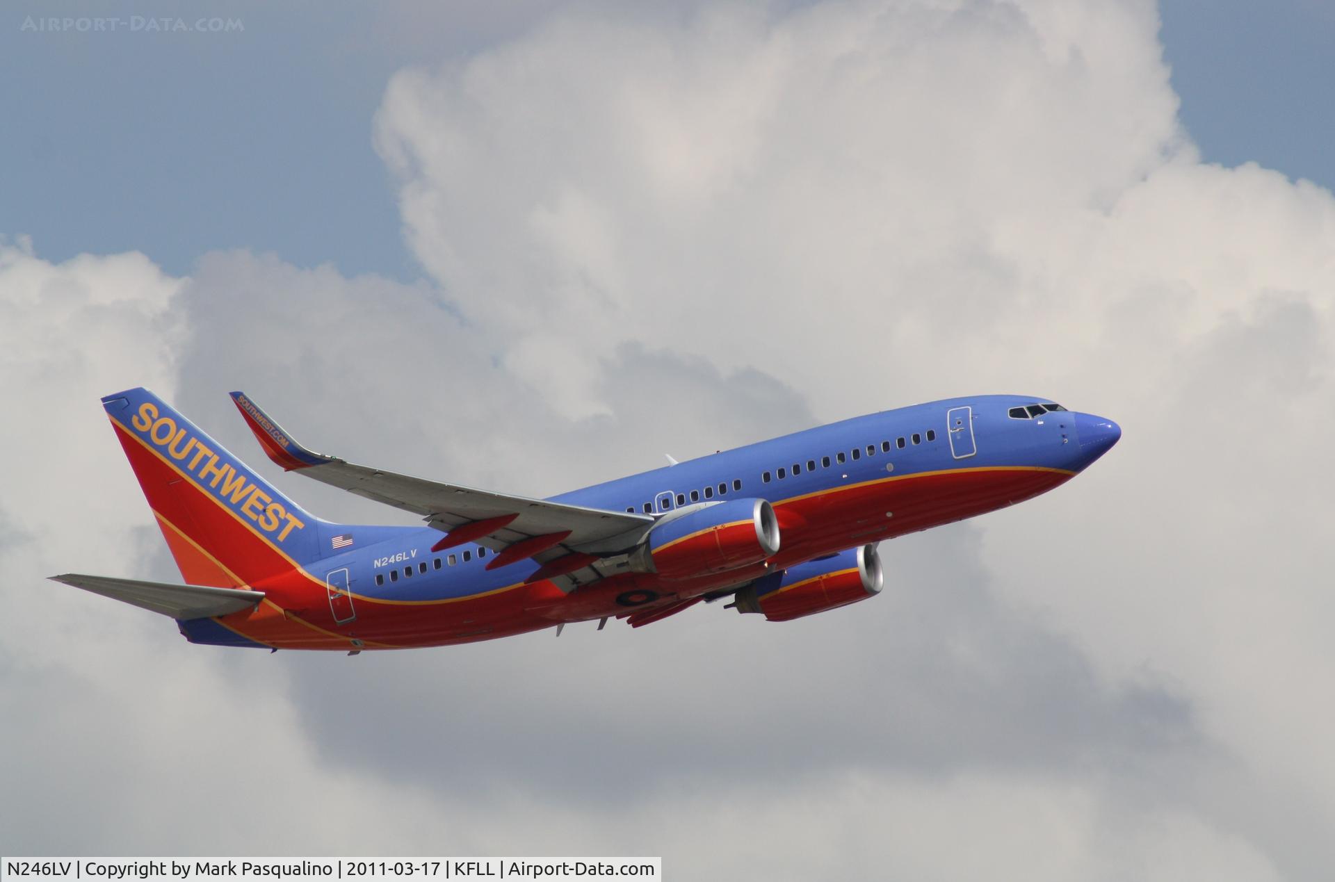 N246LV, 2006 Boeing 737-7H4 C/N 32507, Boeing 737-700
