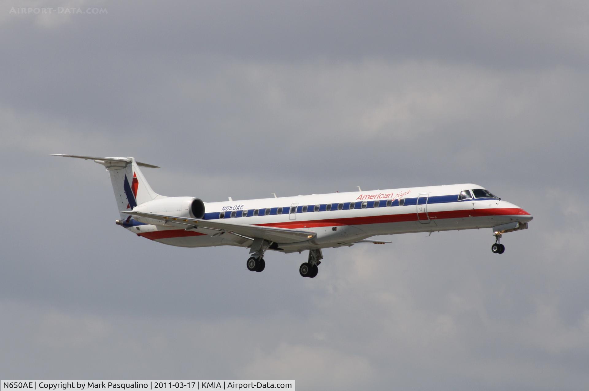 N650AE, 2001 Embraer ERJ-145LR (EMB-145LR) C/N 145417, EMB-145LR