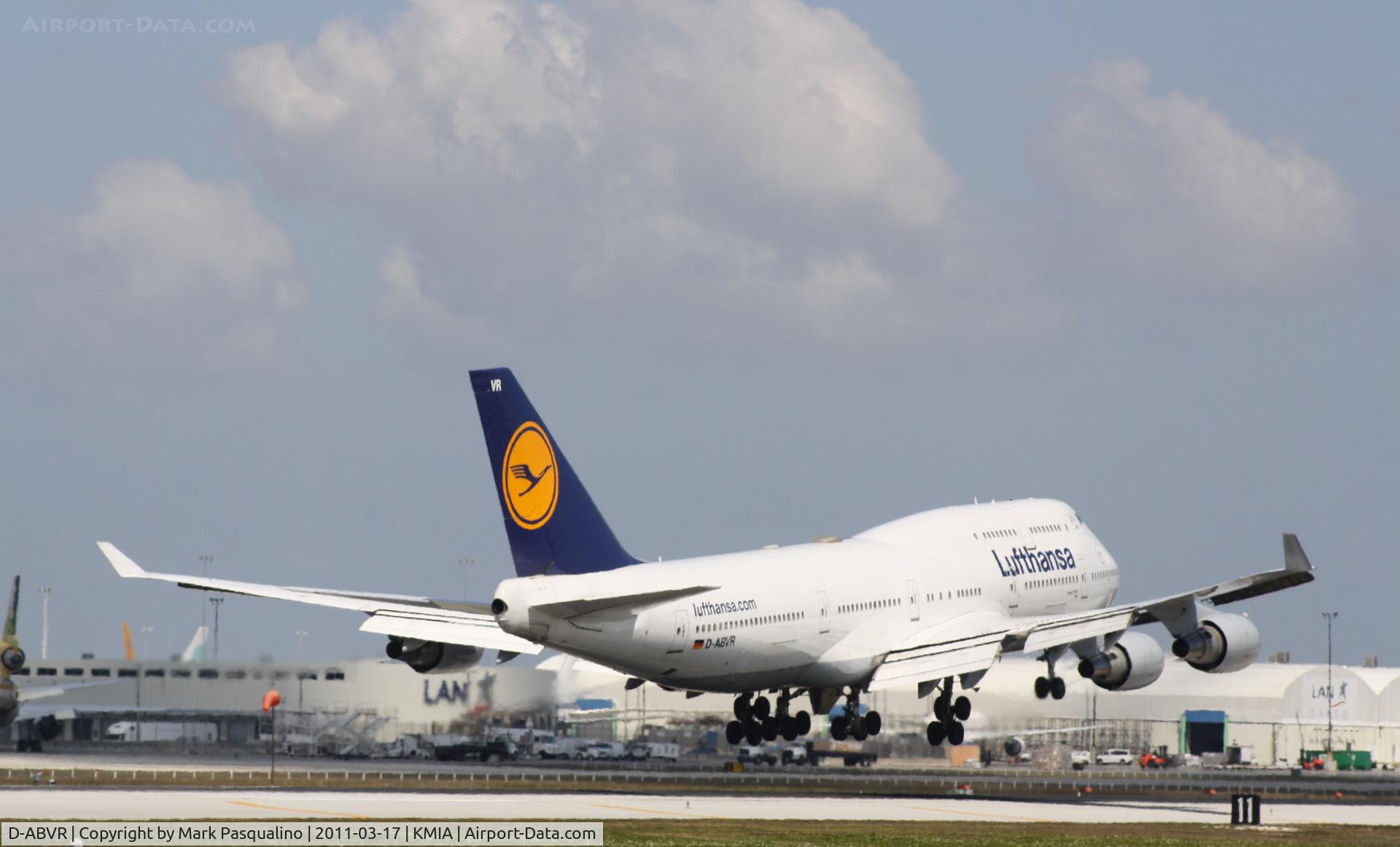 D-ABVR, 1997 Boeing 747-430 C/N 28285, Boeing 747-400