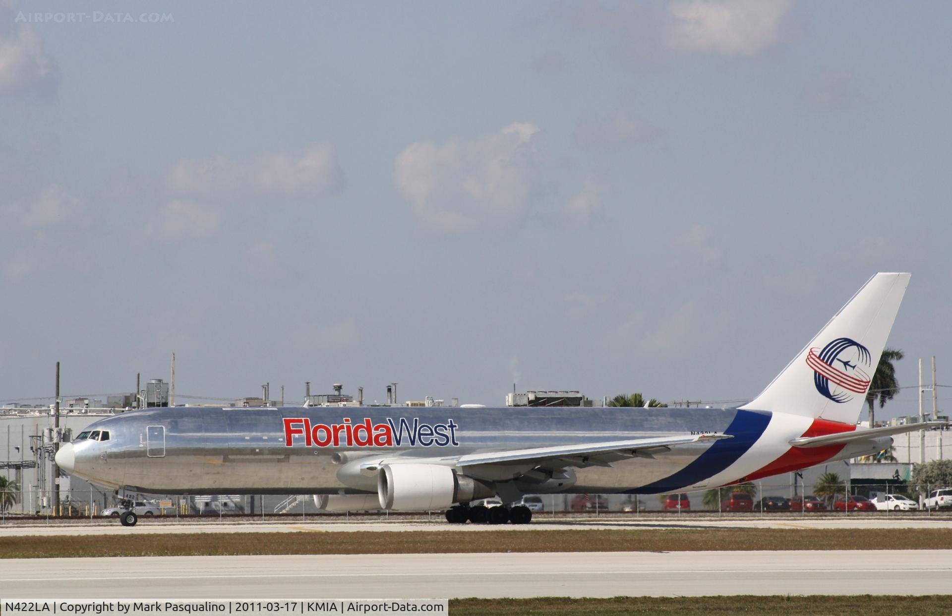 N422LA, 2007 Boeing 767-346F C/N 35818, Boeing 767-300F