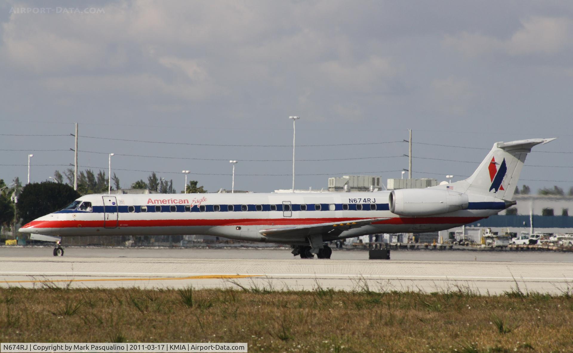 N674RJ, 2004 Embraer ERJ-145LR (EMB-145LR) C/N 14500801, EMB-145LR