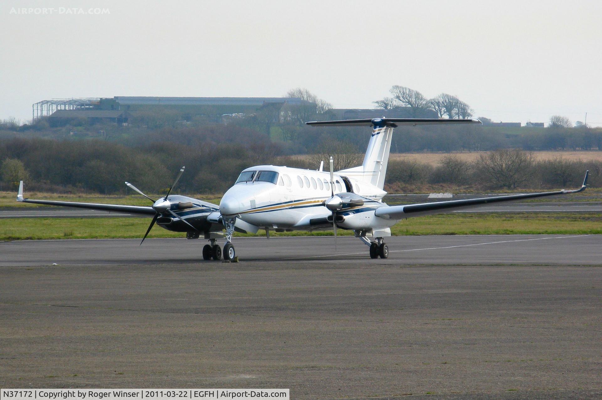 N37172, 2006 Raytheon Aircraft Company B300 King Air 350 C/N FL-472, Visiting King Air 350 at Swansea Airport