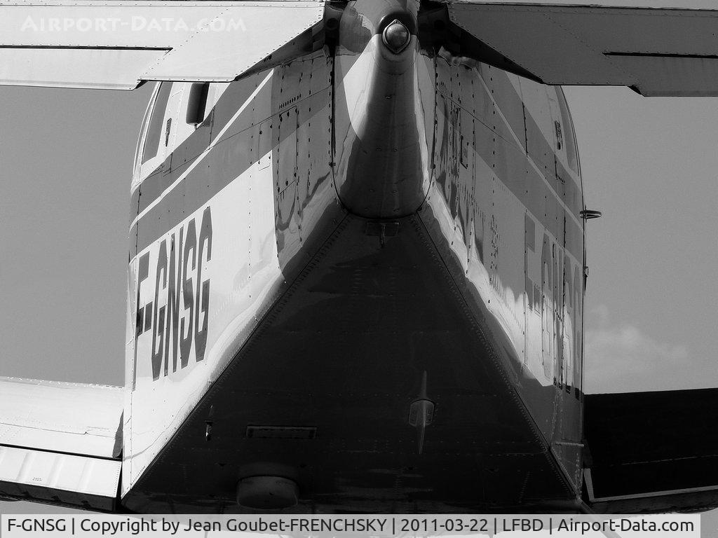 F-GNSG, Beech 58 Baron C/N TH-1734, ENAC