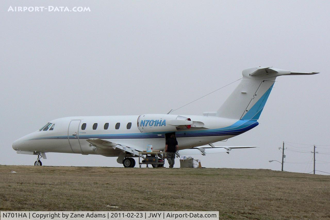 N701HA, 1992 Cessna 650 C/N 650-7001, AT Midway Regional Airport - Midlothian, TX