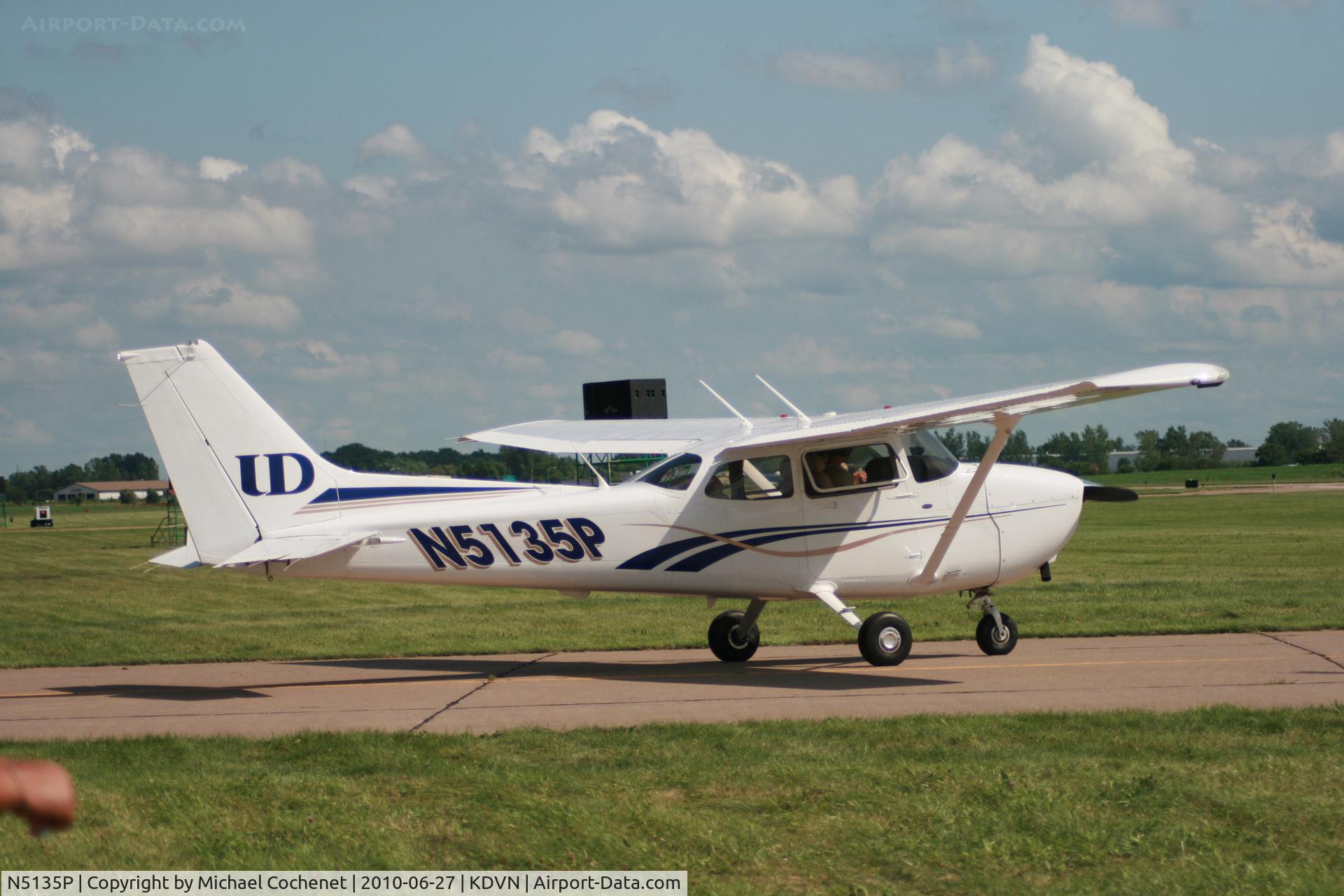 N5135P, Cessna 172S C/N 172S10936, Quad City Air Show